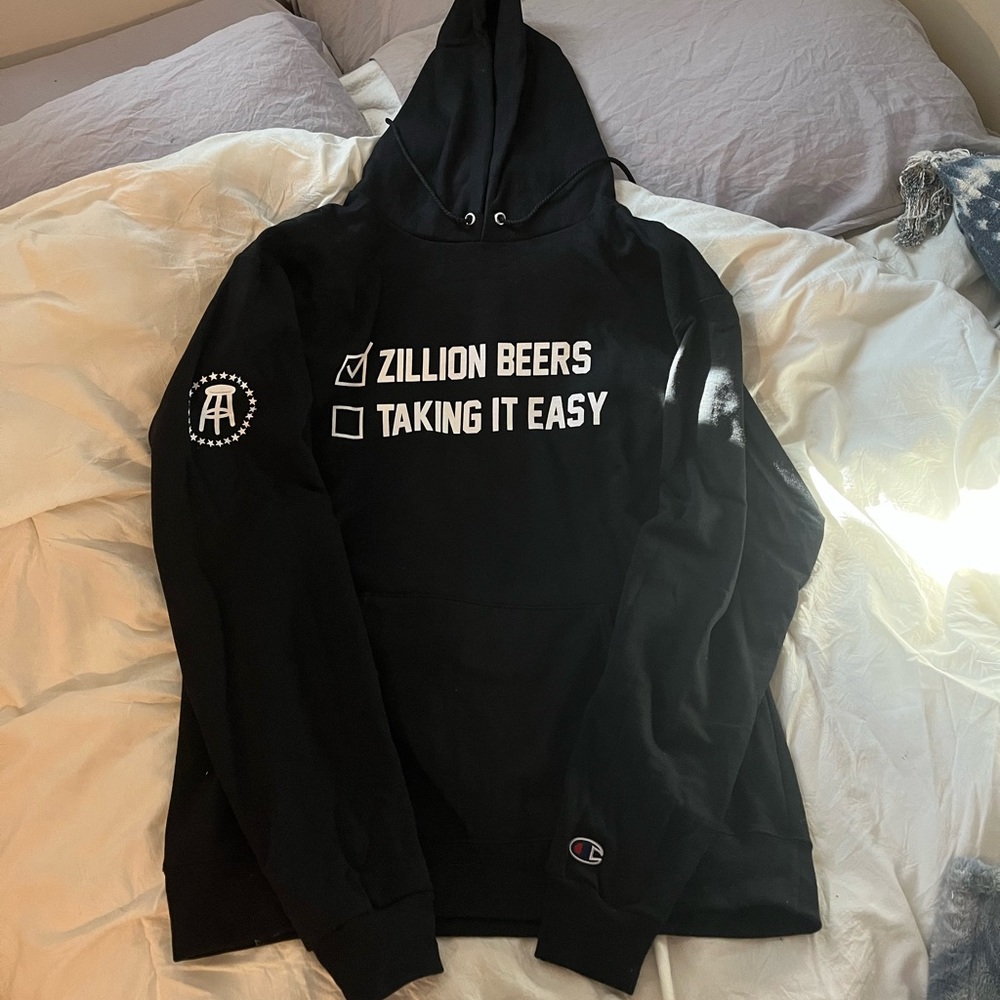 Champion sweatshirt size large
